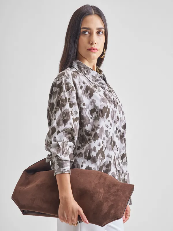 Women Printed Relaxed Fit Casual Shirt