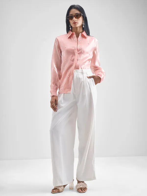 Women Solid Regular Fit Casual Shirt