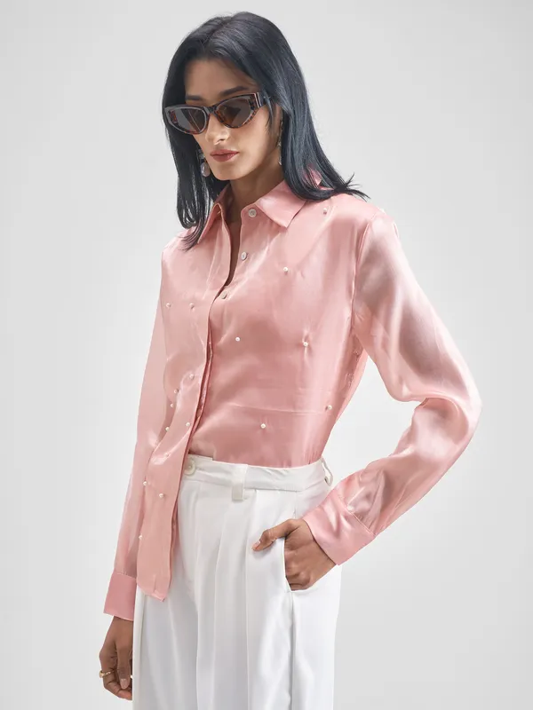 Women Solid Regular Fit Casual Shirt