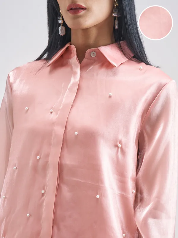 Women Solid Regular Fit Casual Shirt