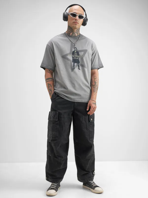 Highlander Men Grey The Boys Printed Round Neck Oversized Fit T-Shirt