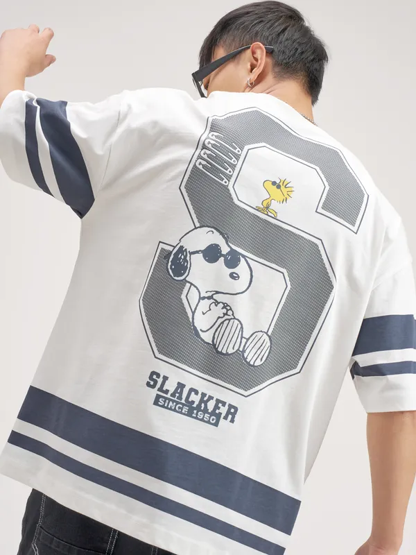 Highlander Men White Peanuts Printed Round Neck Oversized Fit T-Shirt