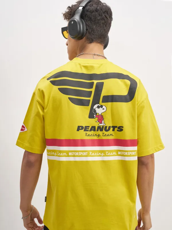 Highlander Men Yellow Peanuts Printed Round Neck T-Shirt