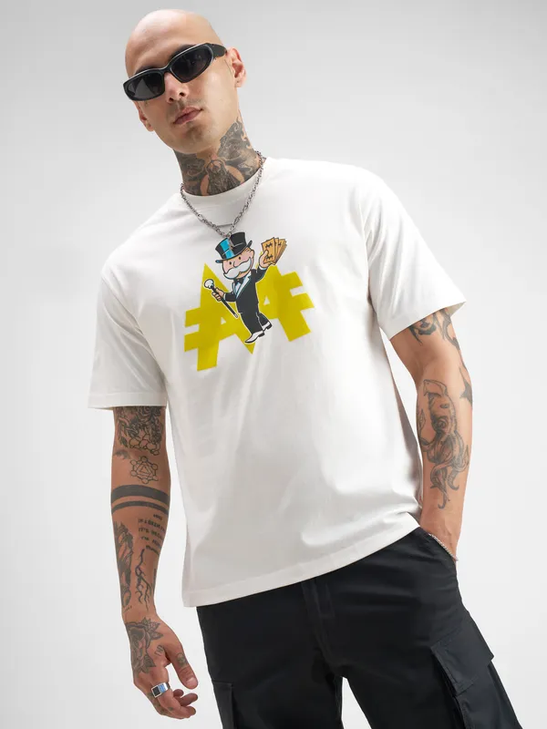 Hasbro By Highlander Men White Printed Round Neck T-Shirt