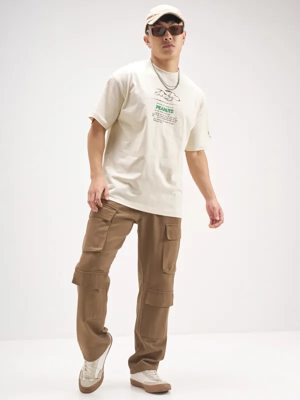 Highlander Men Beige Snoopy Peanuts Printed Round Neck T-Shirt