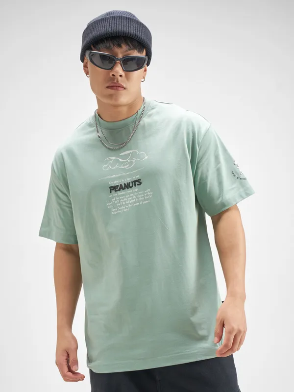 Highlander Men Green Snoopy Peanuts Printed Round Neck T-Shirt