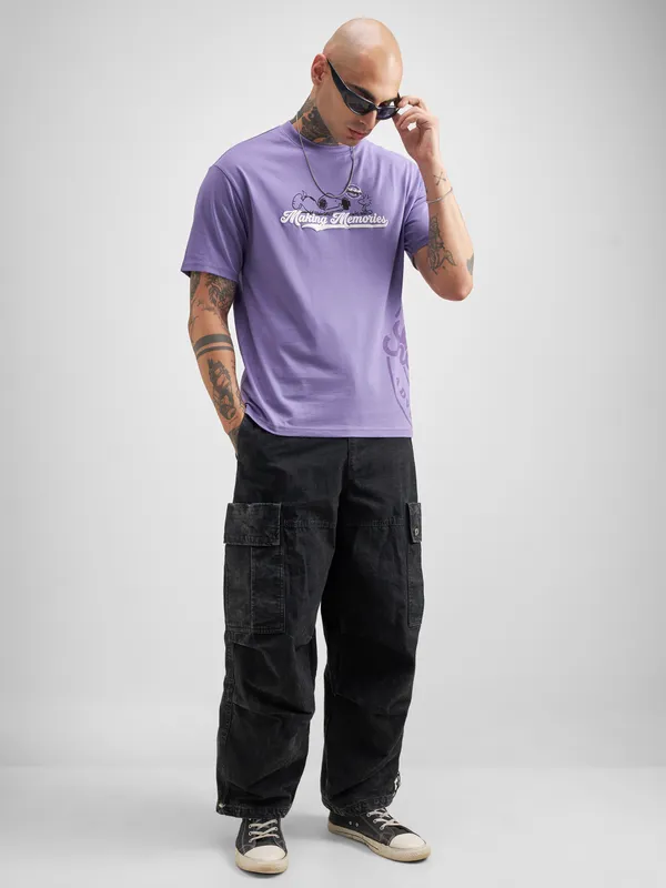 Peanuts Men Printed Round Neck T-Shirt