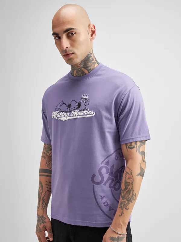 Peanuts Men Printed Round Neck T-Shirt