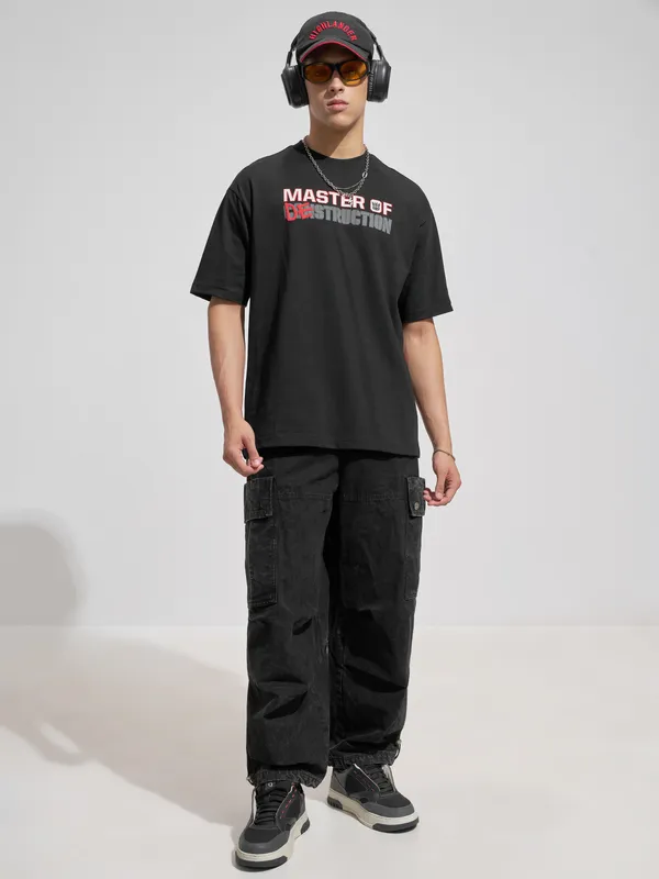 Highlander Men Black Transformers Printed Round Neck T-Shirt