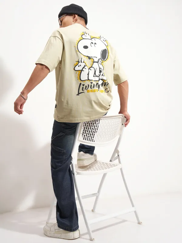 Highlander Men Beige Peanuts Printed Round Neck Oversized Fit T-Shirt