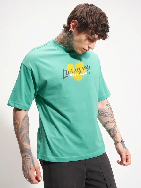 Highlander Men Green Peanuts Printed Round Neck Oversized Fit T-Shirt