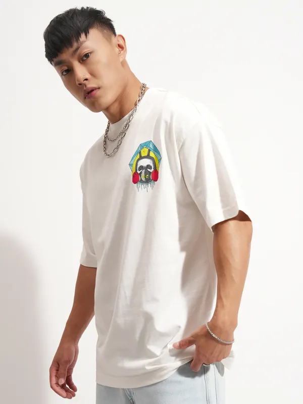 Highlander Men Off White Breaking Bad Printed Round Neck Oversized Fit T-Shirt