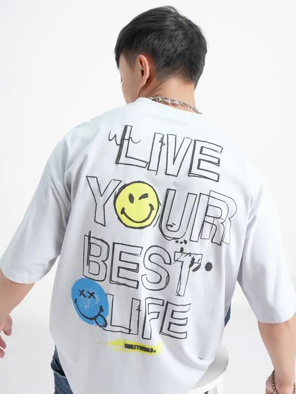 Highlander Men Grey SmileyWorldÃÂ® Printed Round Neck Oversized Fit T-Shirt