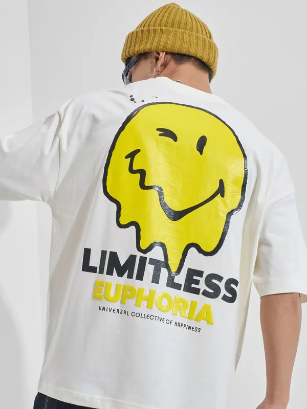 Highlander Men Off White SmileyWorldÂ® Printed Round Neck Oversized Fit T-Shirt