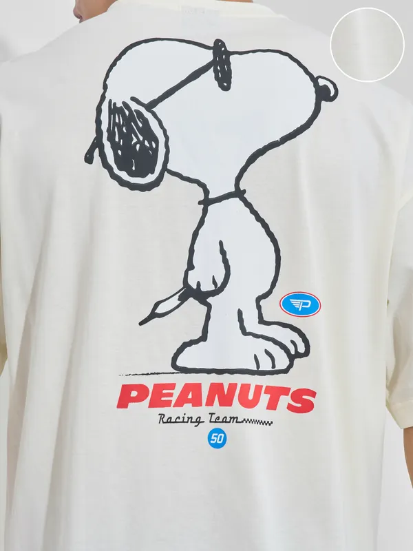 Highlander Men White Peanuts Printed Round Neck Oversized Fit T-Shirt