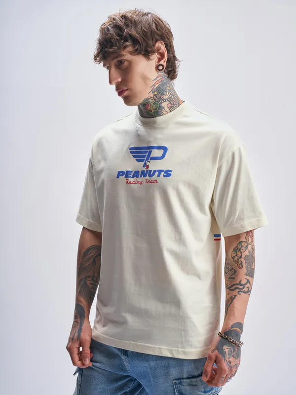 Highlander Men Beige Peanuts Printed Round Neck Oversized Fit T-Shirt
