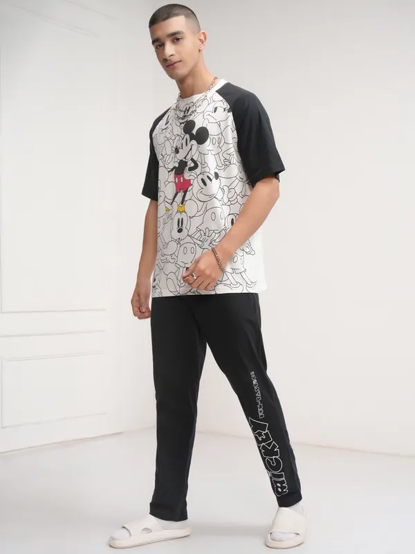 Disney By Highlander Men White Mickey Mouse T-Shirt With Trouser Co-Ords