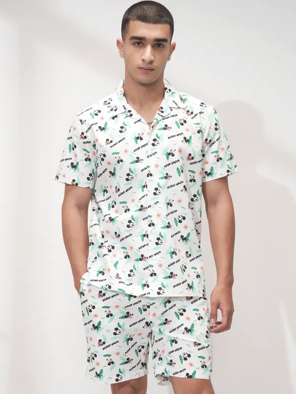 Disney By Highlander Men White Mickey Mouse Shirt With Shorts Co-Ords
