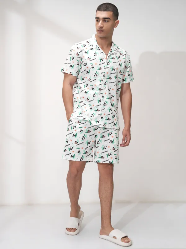 Disney By Highlander Men White Mickey Mouse Shirt With Shorts Co-Ords