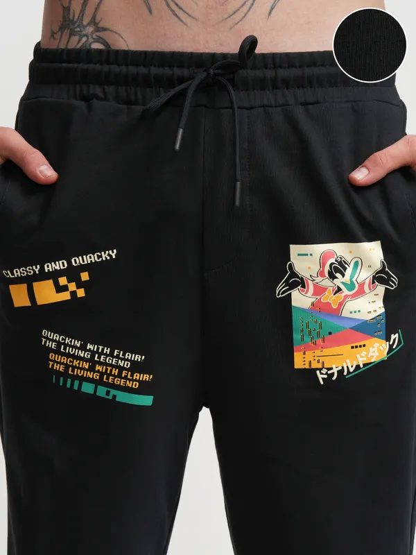 Highlander Men Black Baggy Printed Joggers