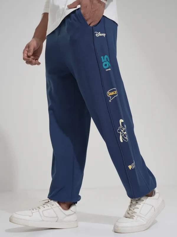 Disney By Highlander Men Navy Blue Pluto Regular Fit Printed Casual Trouser