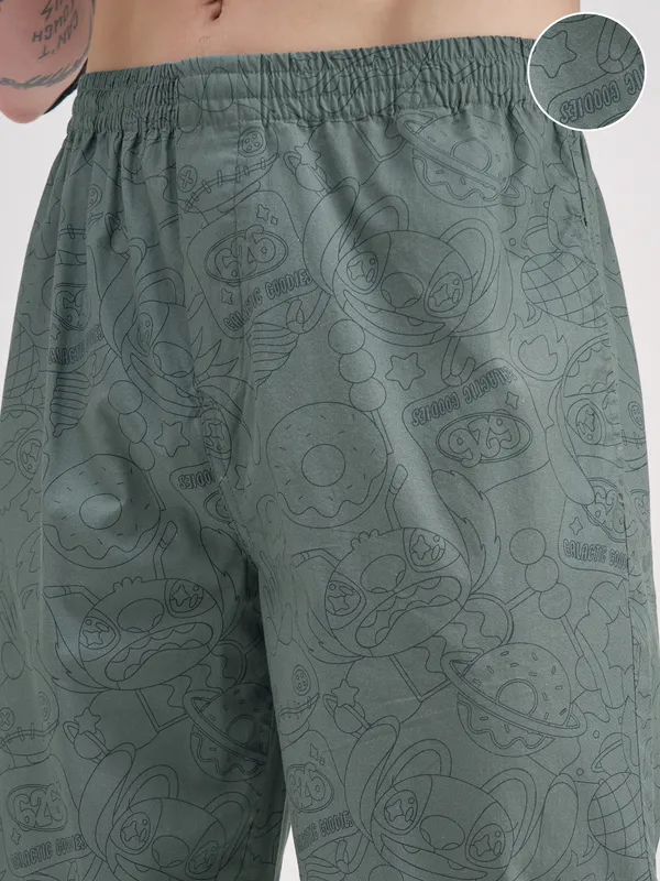 Disney By Highlander Men Olive Stitch Printed Lounge Pant