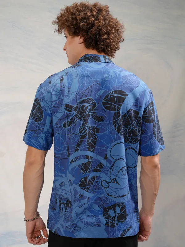 Disney By Highlander Men Blue Mickey Mouse Printed Relaxed Fit Casual Shirt