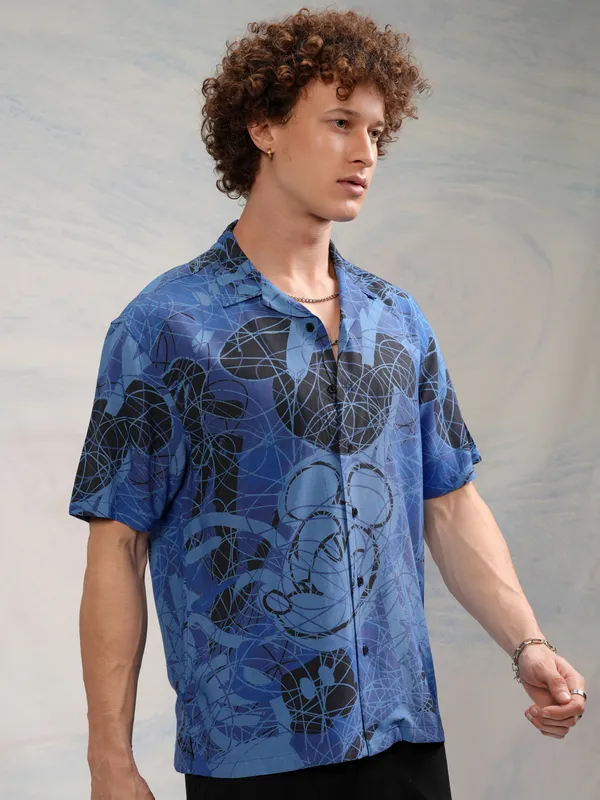 Disney By Highlander Men Blue Mickey Mouse Printed Relaxed Fit Casual Shirt
