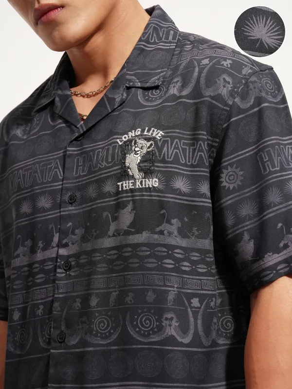 Disney By Highlander Men Black Lion King Printed Relaxed Fit Casual Shirt