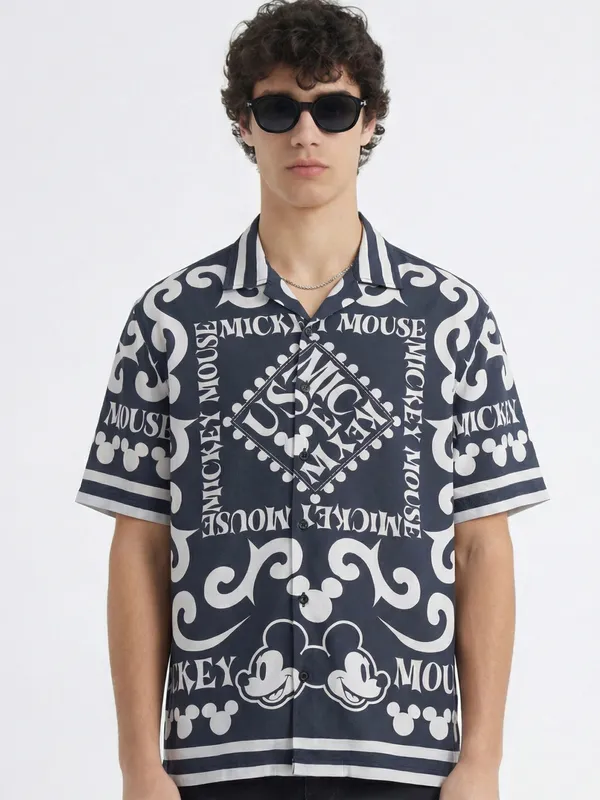 Disney By Highlander Men Black Mickey Mouse Printed Relaxed Fit Casual Shirt