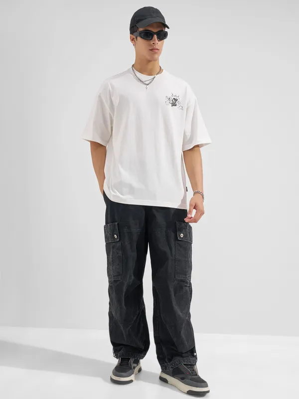 Dsiney By Highlander Men White Chip And Dale Printed Round Neck Oversized Fit T-Shirt