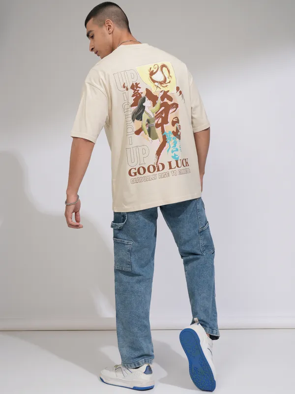 Disney By Highlander Men Cream Mulan Printed Round Neck Oversized Fit T-Shirt