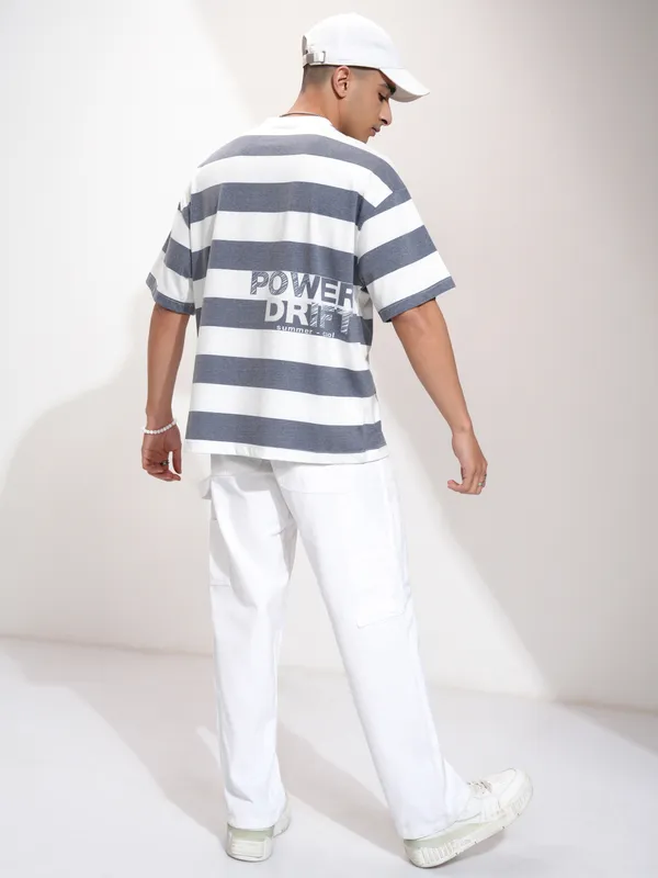 Disney By Highlander Men Navy Blue Mickey Mouse Printed Round Neck Oversized Fit T-Shirt