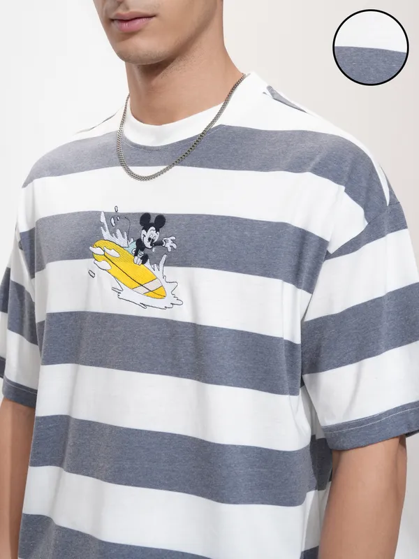 Disney By Highlander Men Navy Blue Mickey Mouse Printed Round Neck Oversized Fit T-Shirt