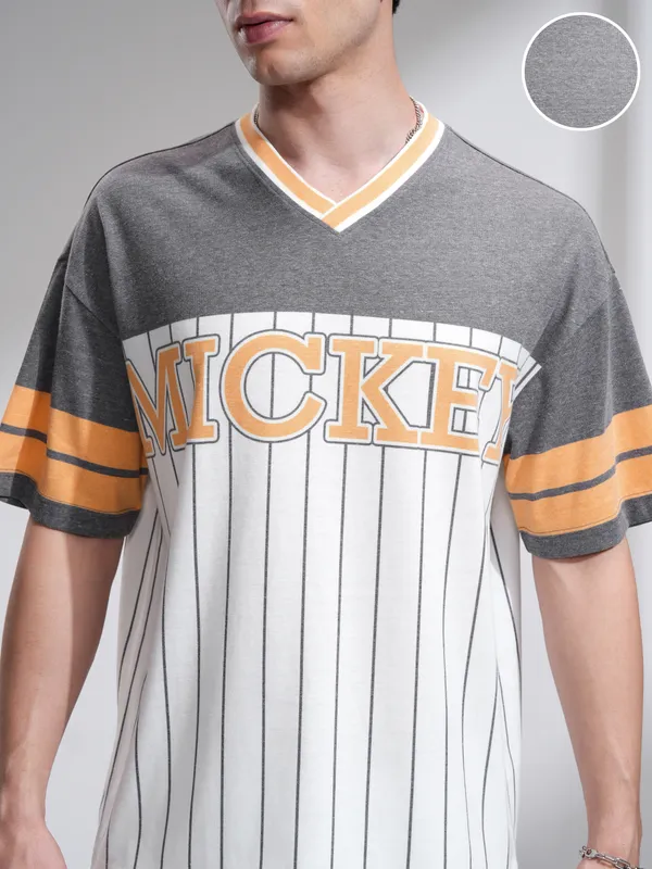 Disney By Highlander Men White Mickey Mouse Printed V-Neck Oversized Fit T-Shirt