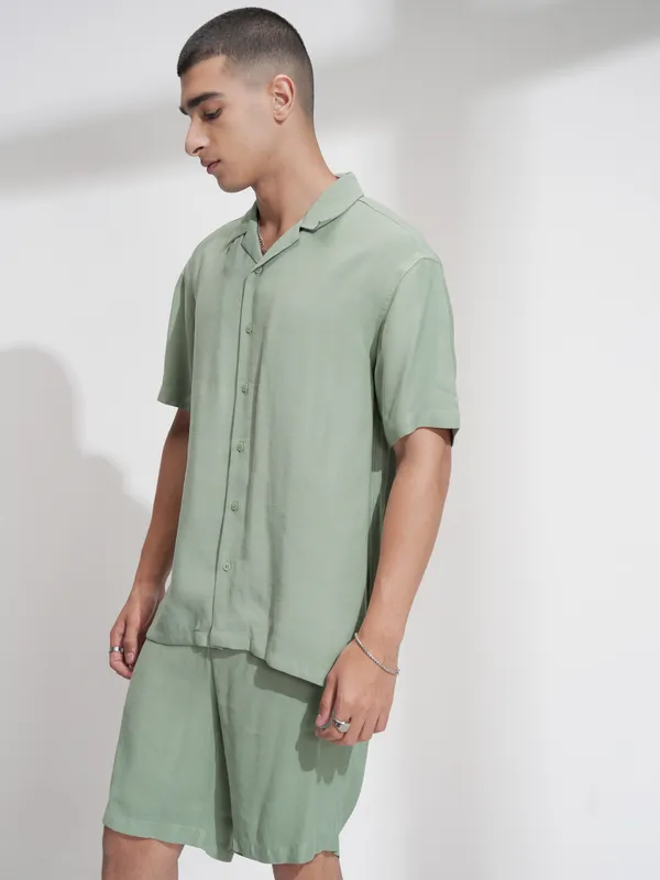 Highlander Men Green Shirt With Shorts Co-Ords