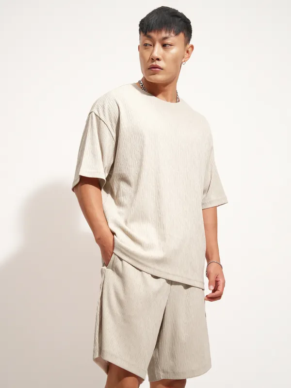Highlander Men Cream T-Shirt With Shorts Co-Ords