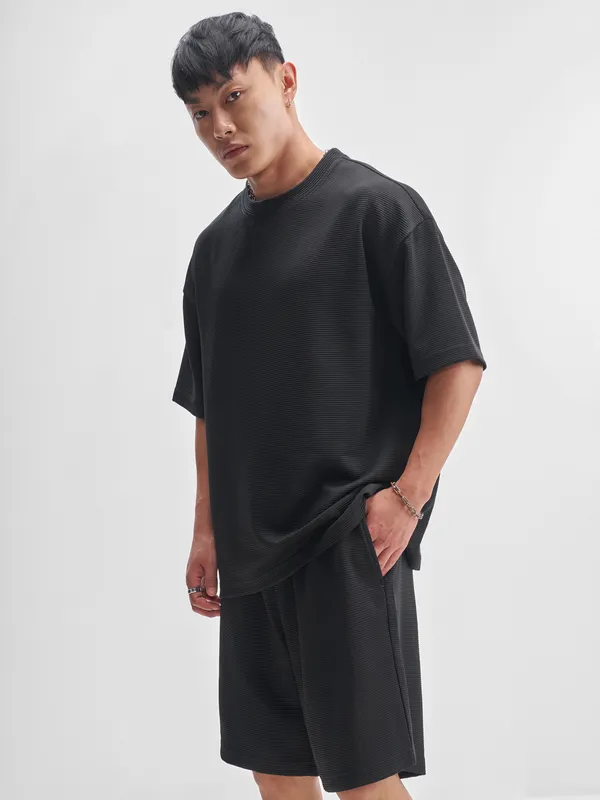 Highlander Men Black T-Shirt With Shorts Co-Ords