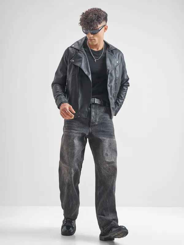 Highlander Men Black Solid Leather Jacket