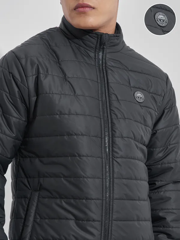 Men Solid Puffer Jacket