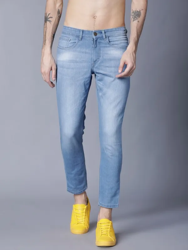 Men Tapered Fit Jeans