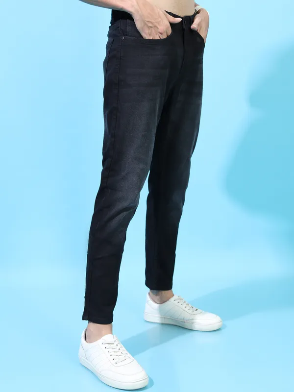 Highlander Men Black Tapered Fit Stretchable Jeans