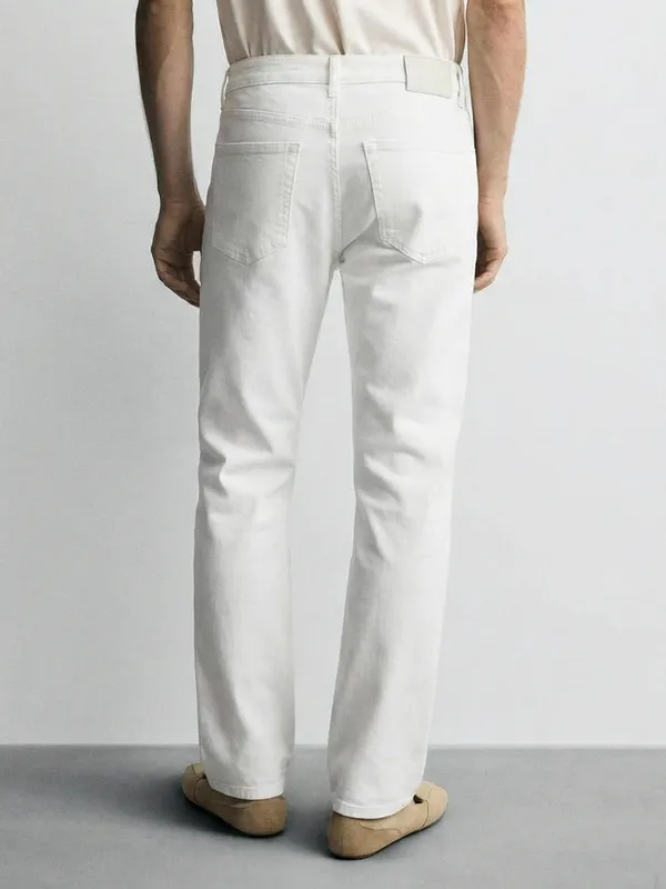 Highlander Men White Bootcut Stretchable Jeans