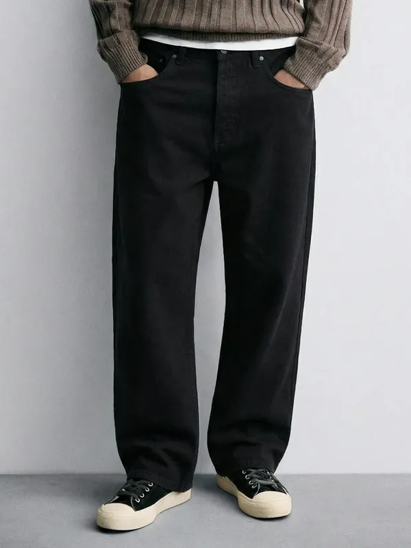 Highlander Men Black Loose Fit Stretchable Jeans