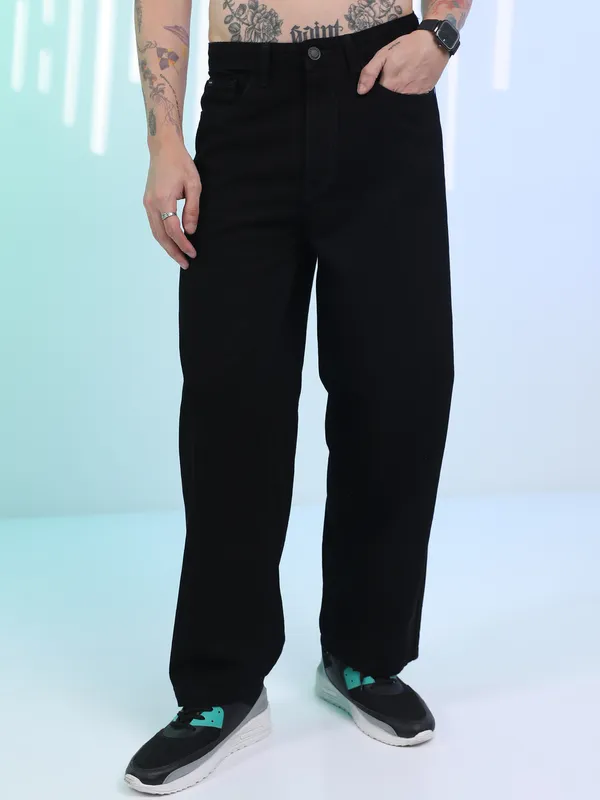 Highlander Men Black Loose Fit Stretchable Jeans