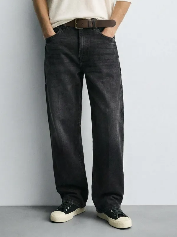 Highlander Men Black Straight Fit Jeans