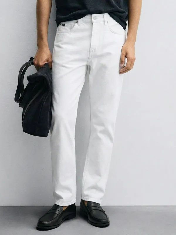 Highlander Men White Relaxed Fit Jeans