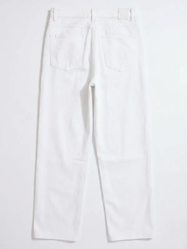Highlander Men White Relaxed Fit Jeans