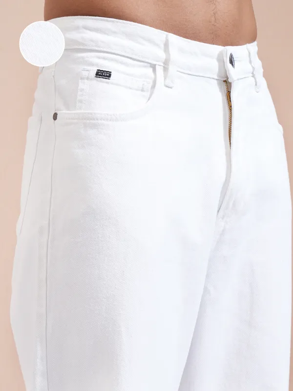 Men Relaxed Fit Jeans