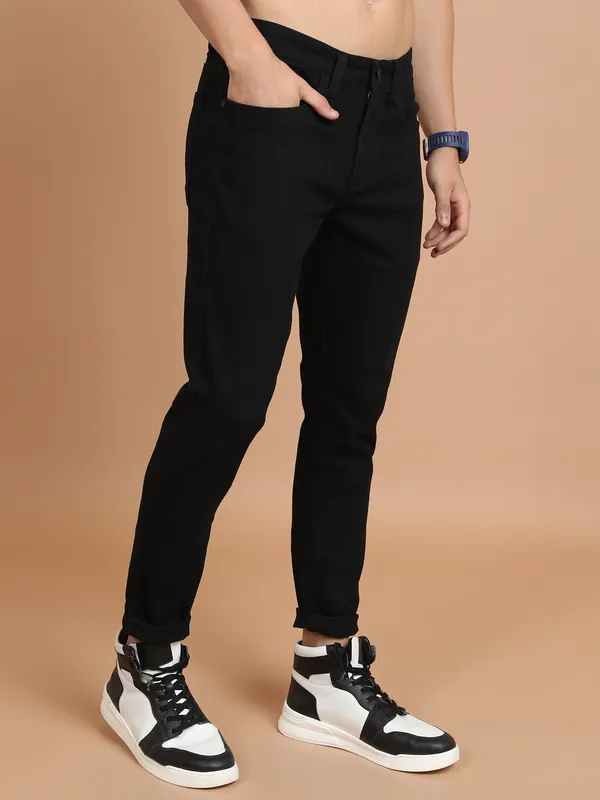 Highlander Men Black Slim Fit Stretchable Jeans